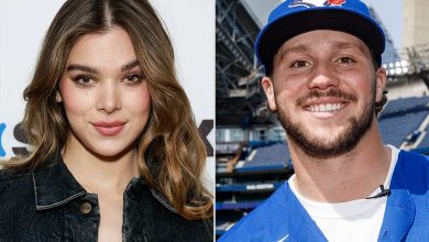 Photo of The presence of Hailee Steinfeld at Josh Allen’s game has NFL fans wondering, “SHE’S HERE IN BUFFALO?”